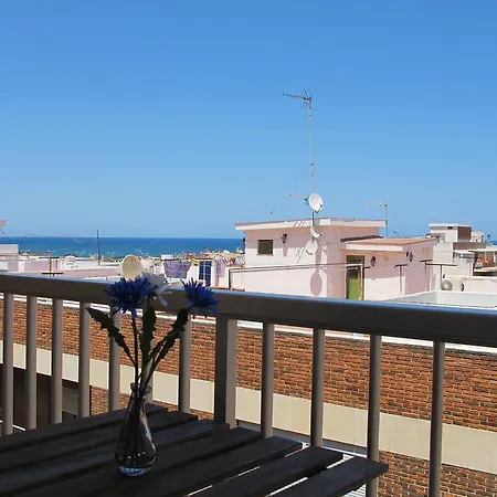 Luis In * Denia